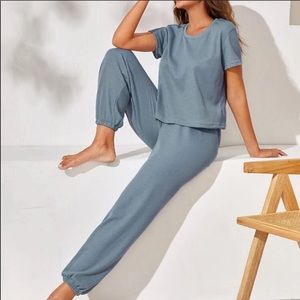 Stellar Designs Lounge Set